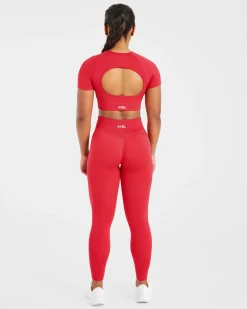 Adapt Seamless Crop Top