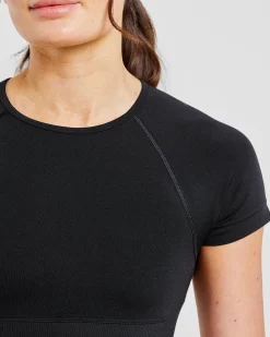 Adapt Seamless Crop Top