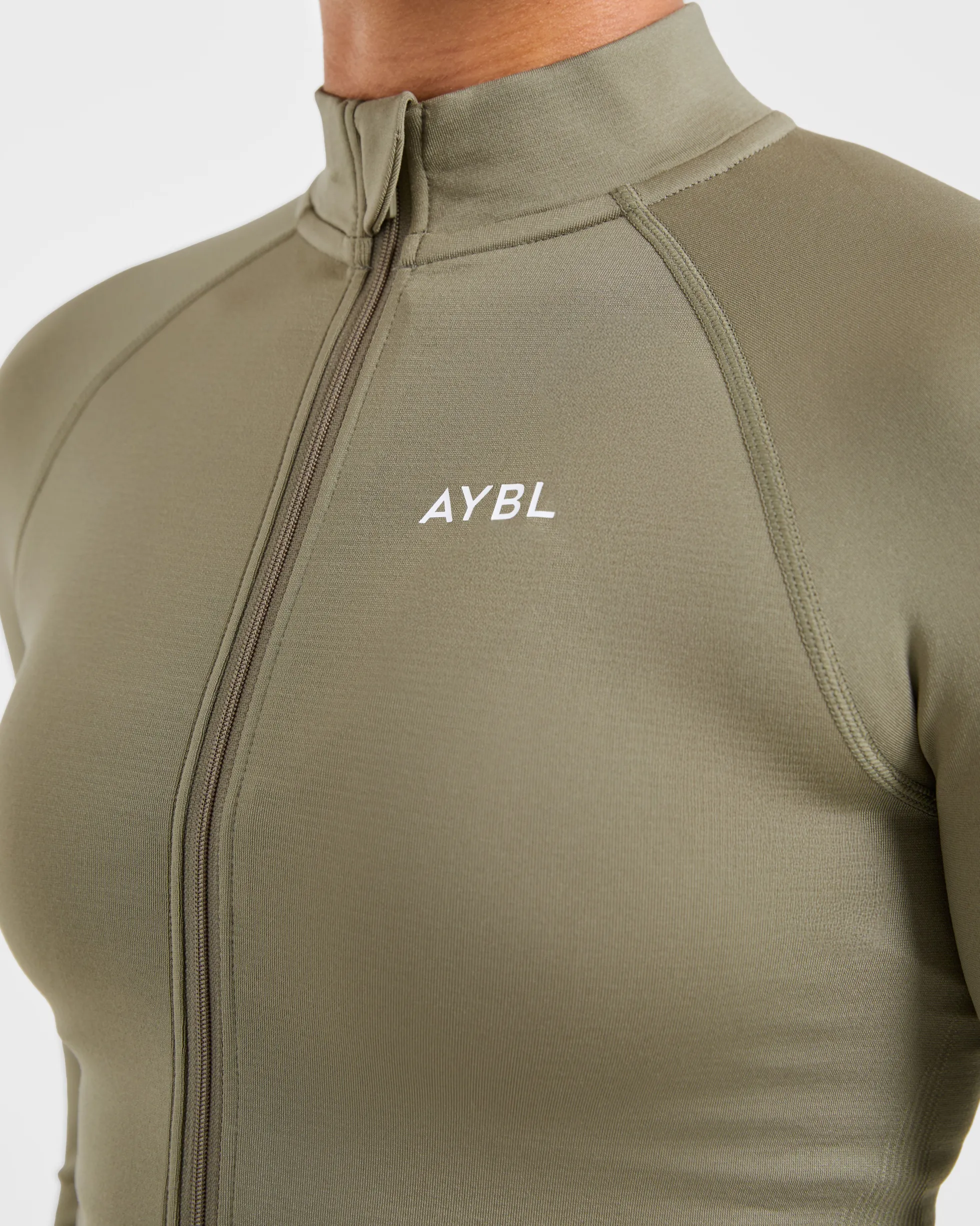 Adapt Seamless Jacket