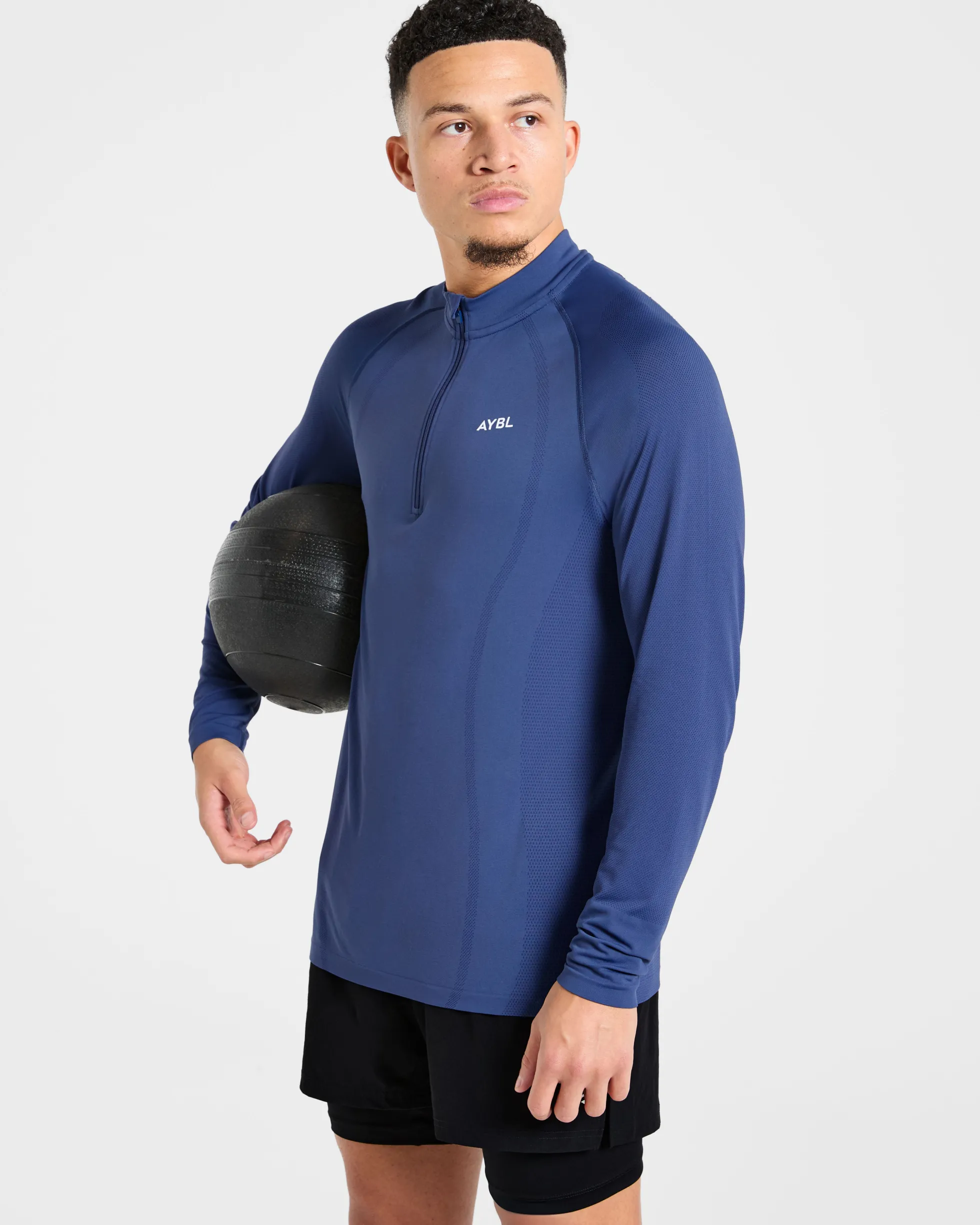Attain Seamless 1/2 Zip Pullover