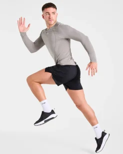 Attain Seamless Long Sleeve T Shirt