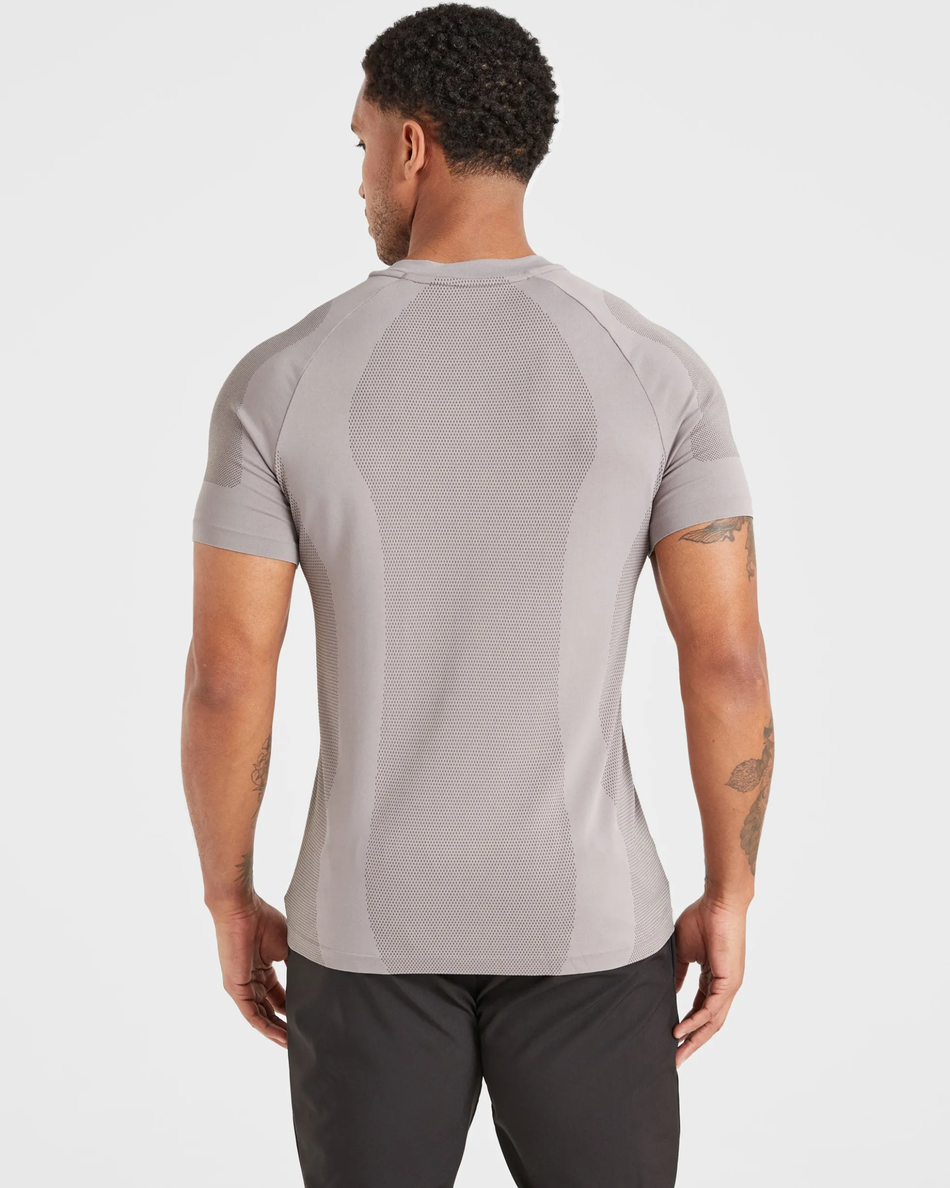 Attain Seamless T Shirt