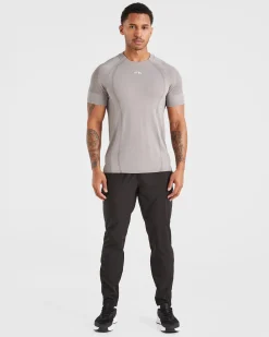 Attain Seamless T Shirt