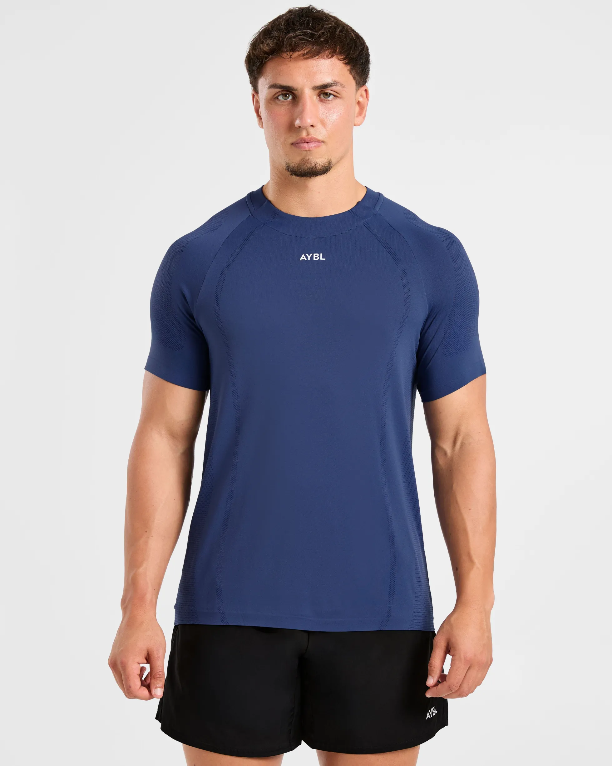 Attain Seamless T Shirt