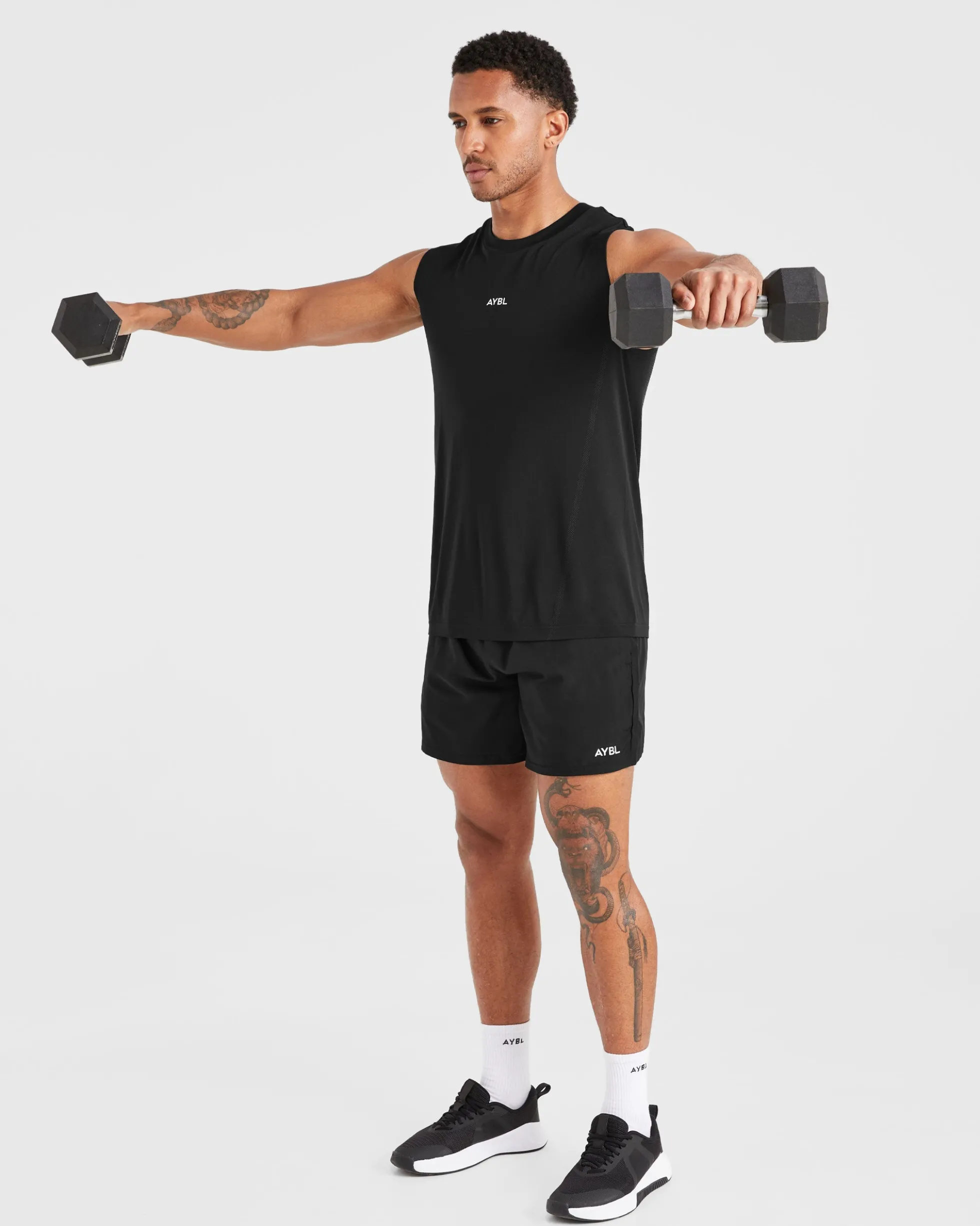 Attain Seamless Vest