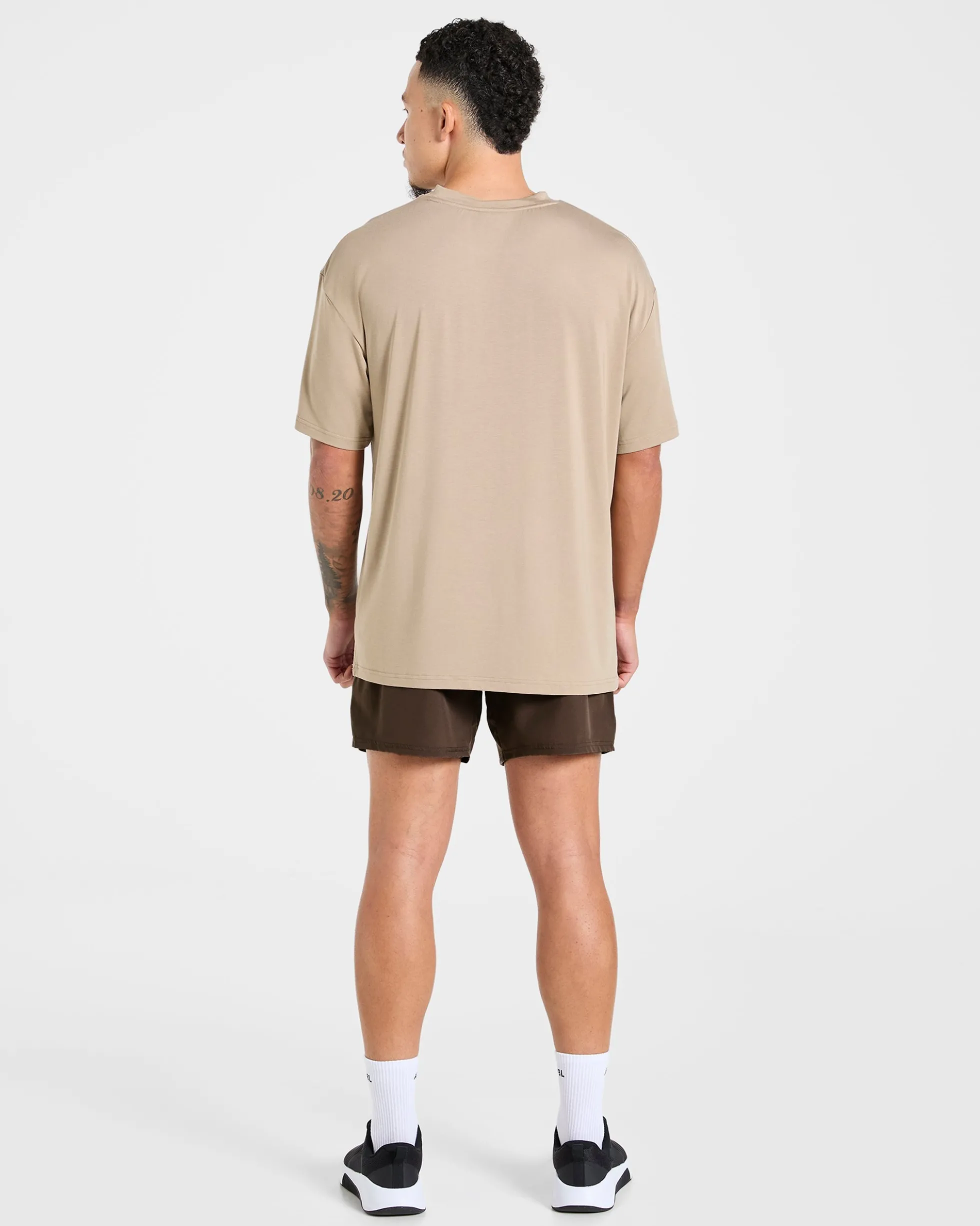 Core 5" Shorts
