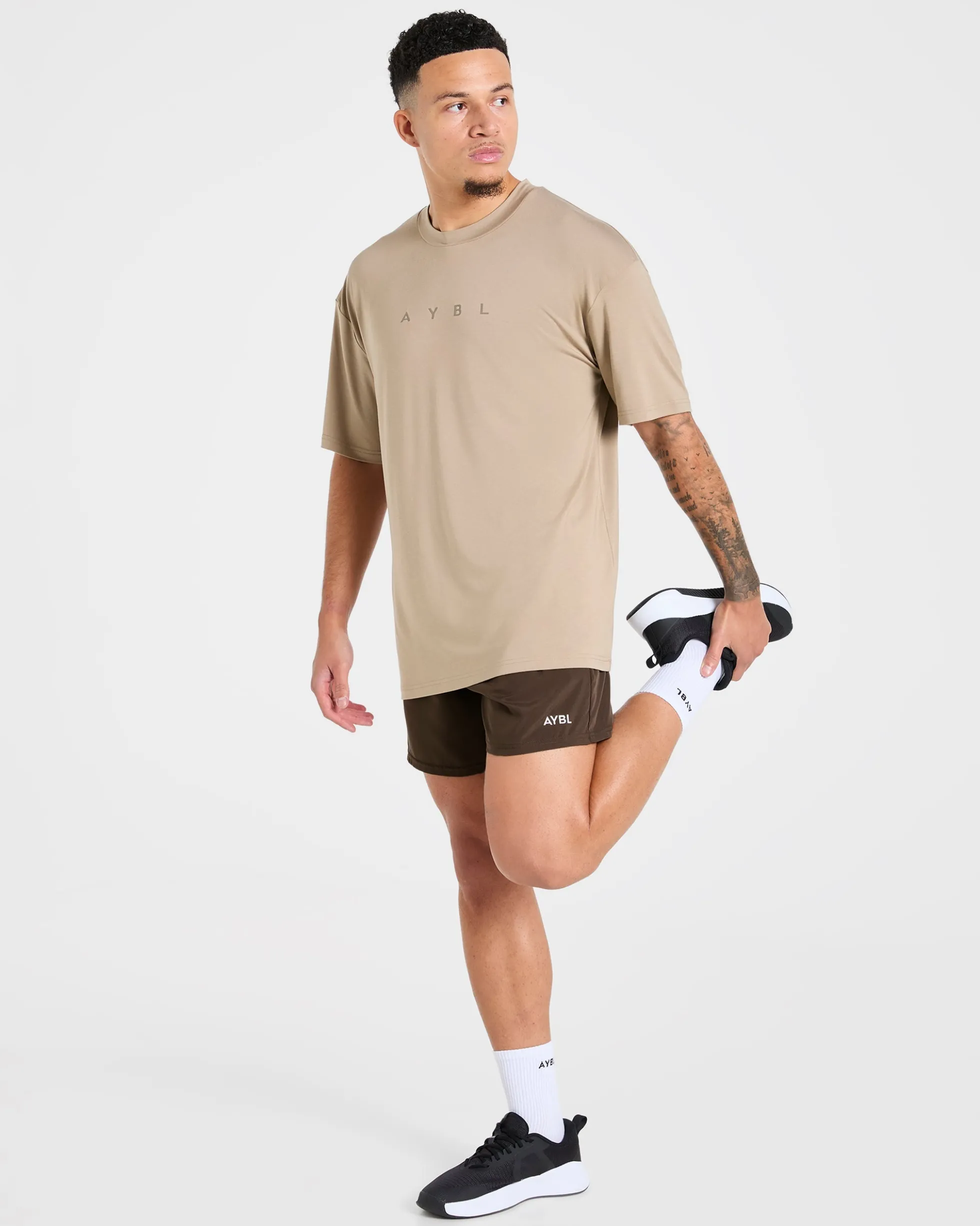 Core 5" Shorts