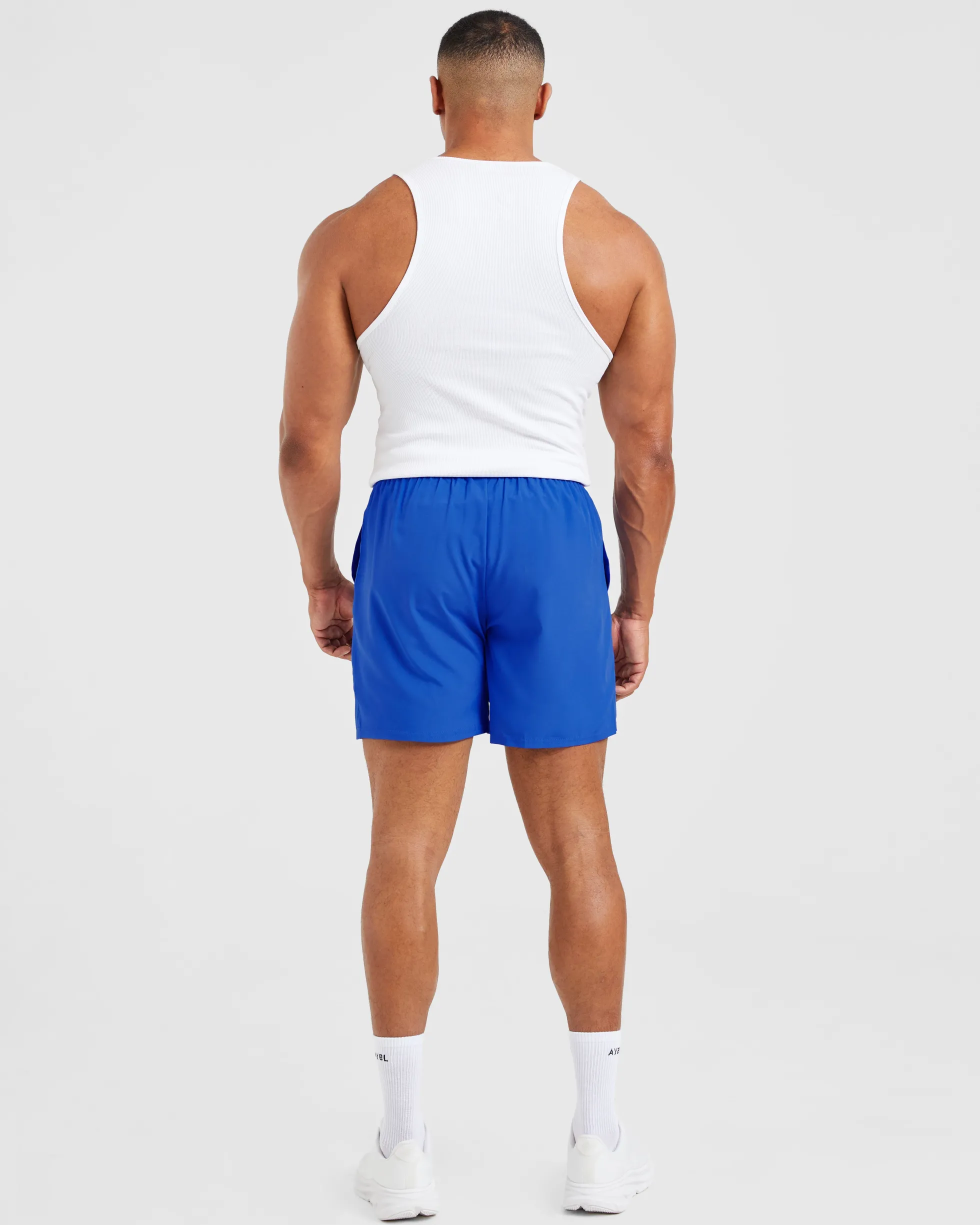 Core 7" Shorts