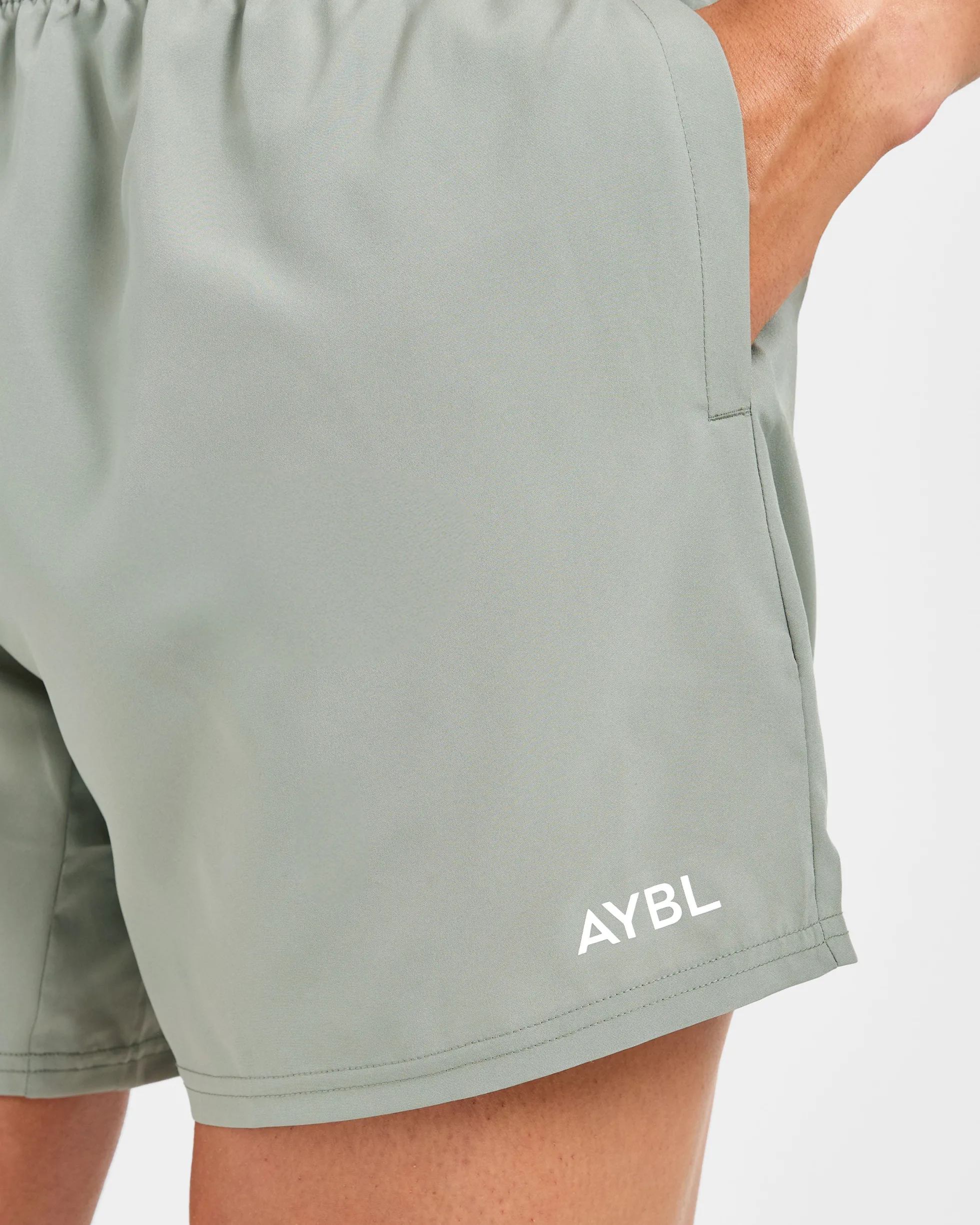Core 5" Shorts