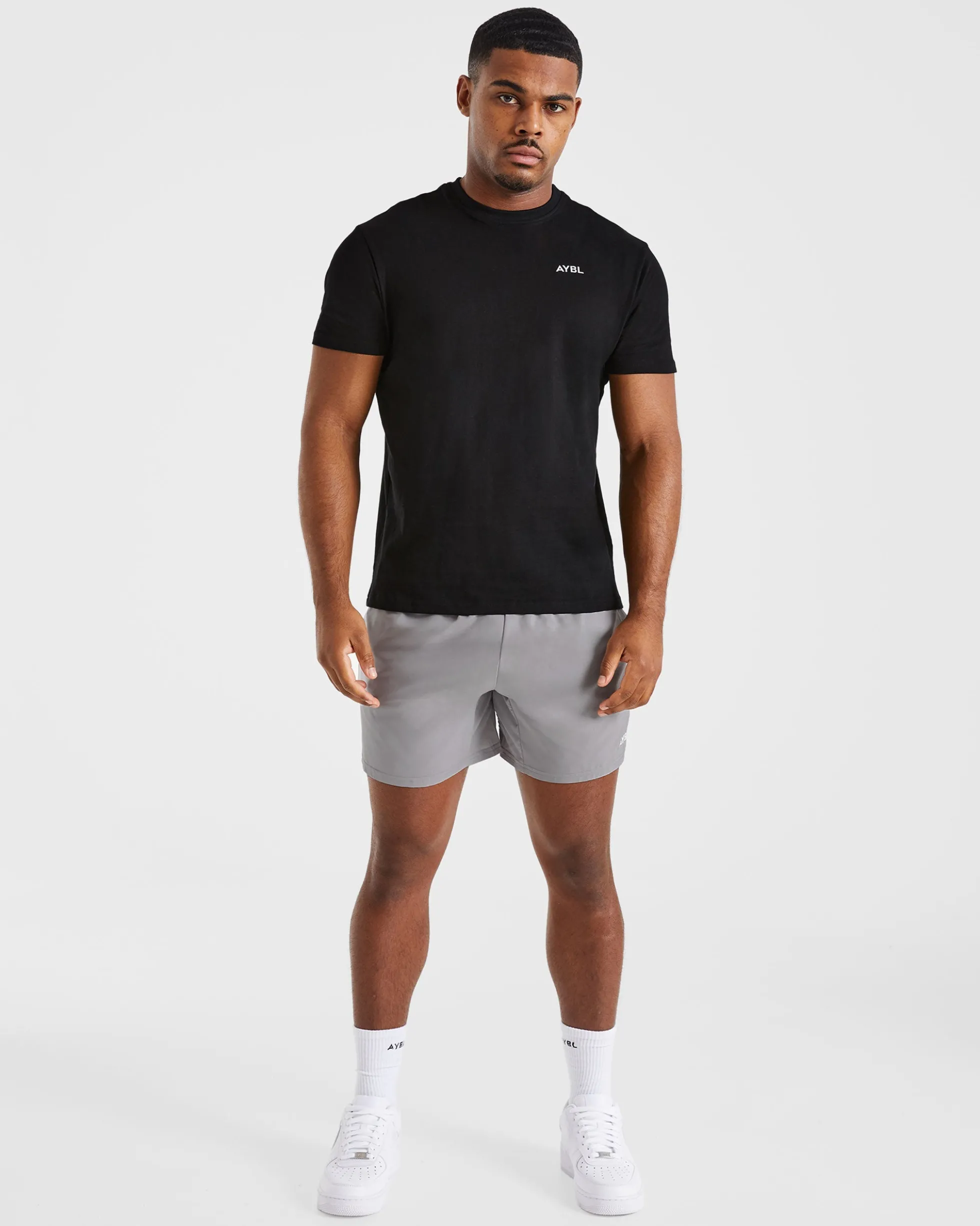 Core 5" Shorts