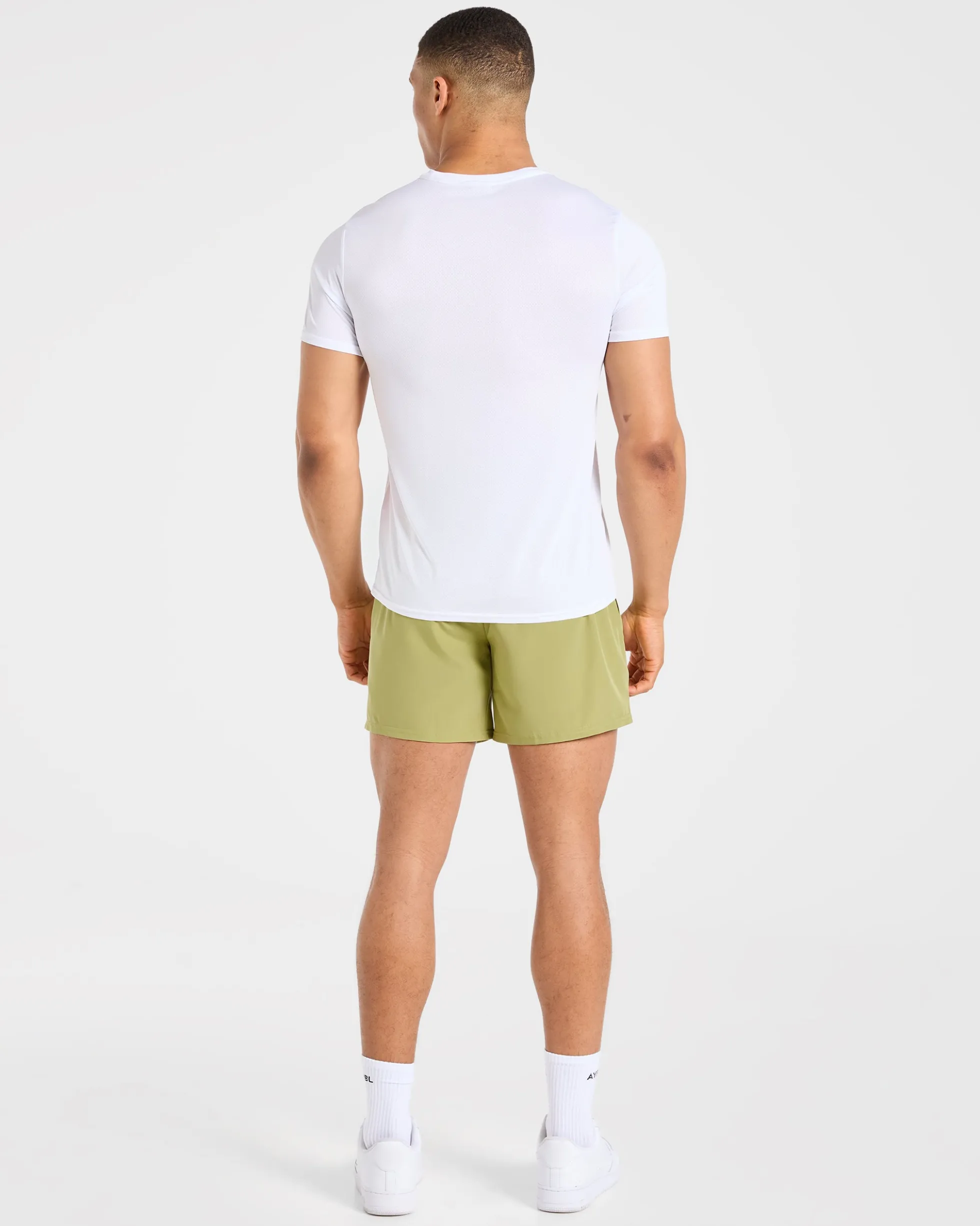 Core 5" Shorts