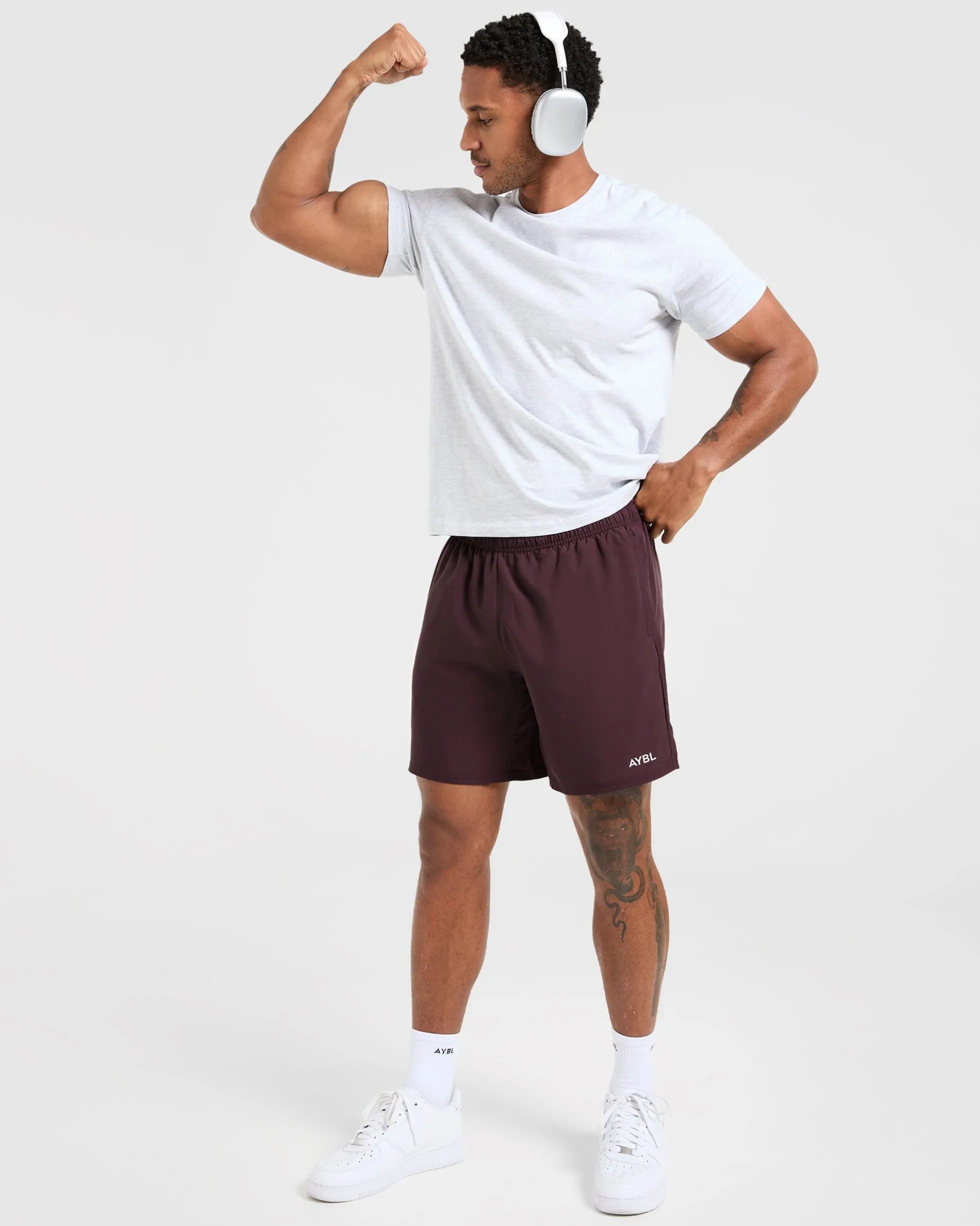 Core 7" Shorts