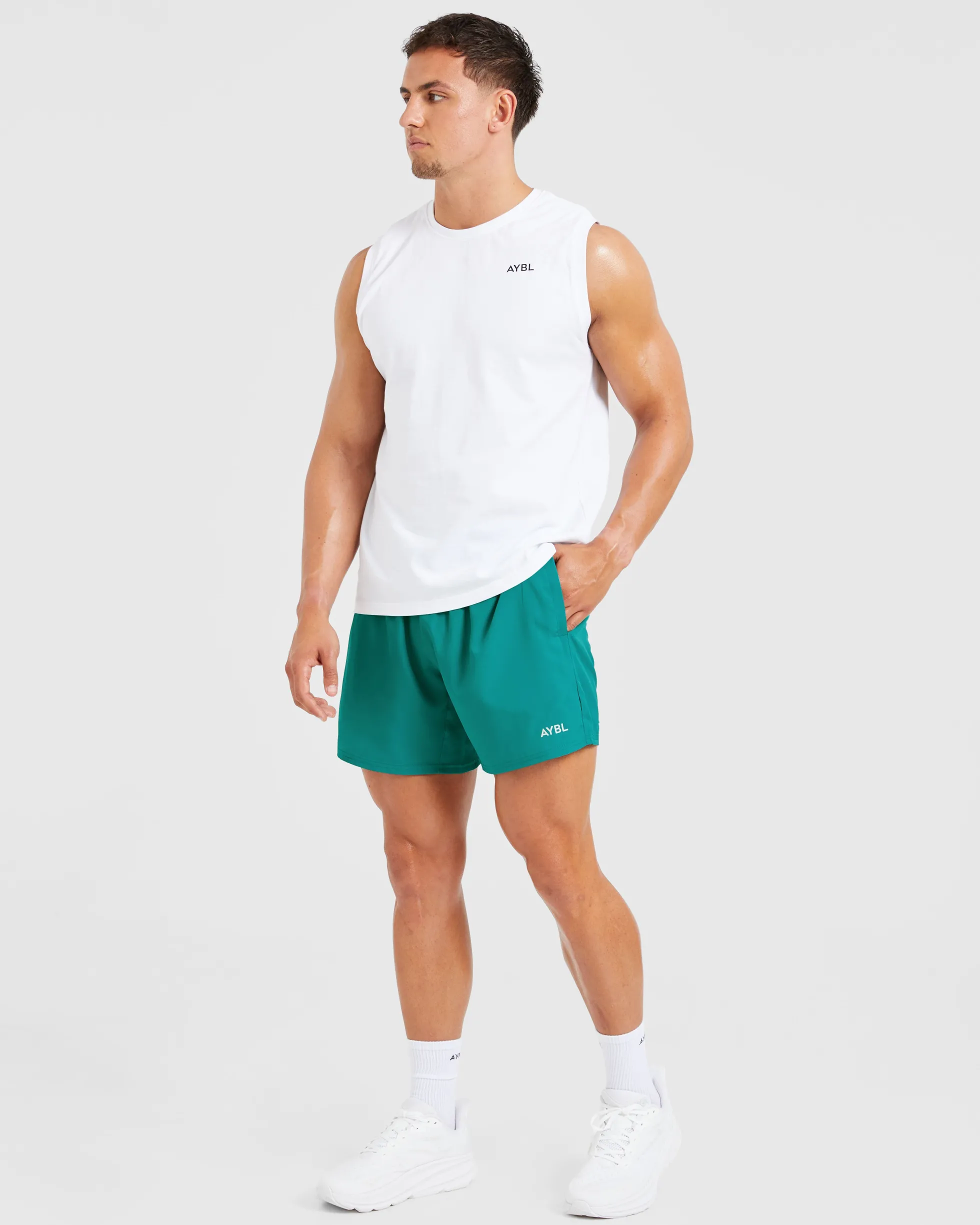 Core 5" Shorts
