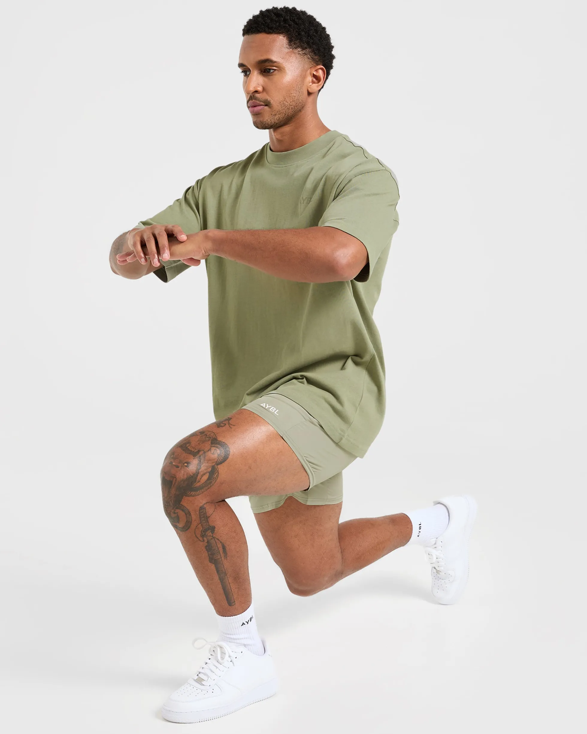 Core 5" Shorts
