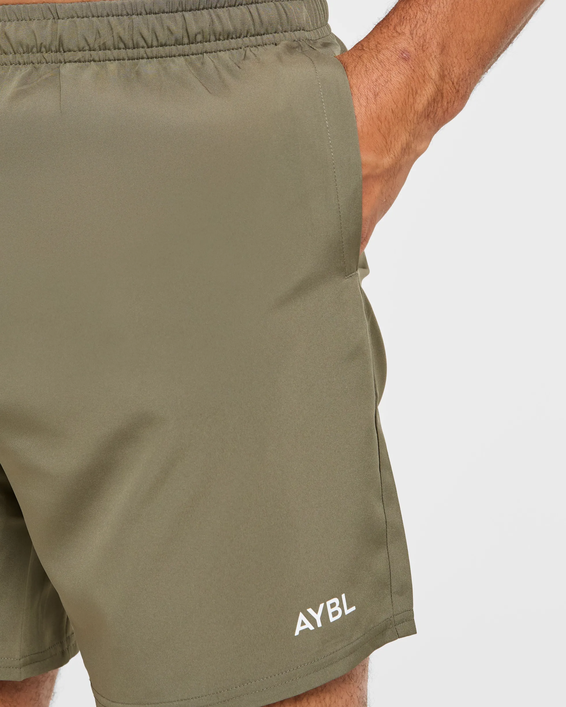 Core 7" Shorts