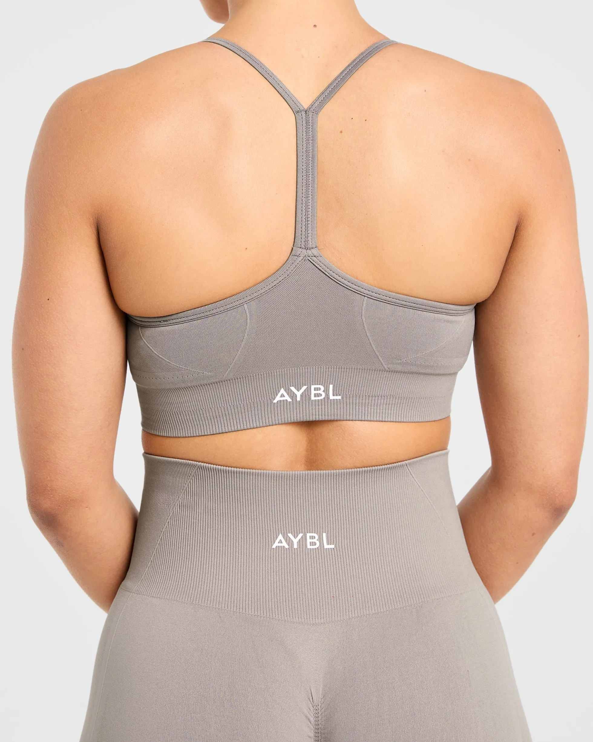 Empower Seamless Sports Bra