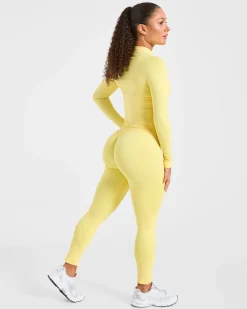 Enhance Seamless Jacket