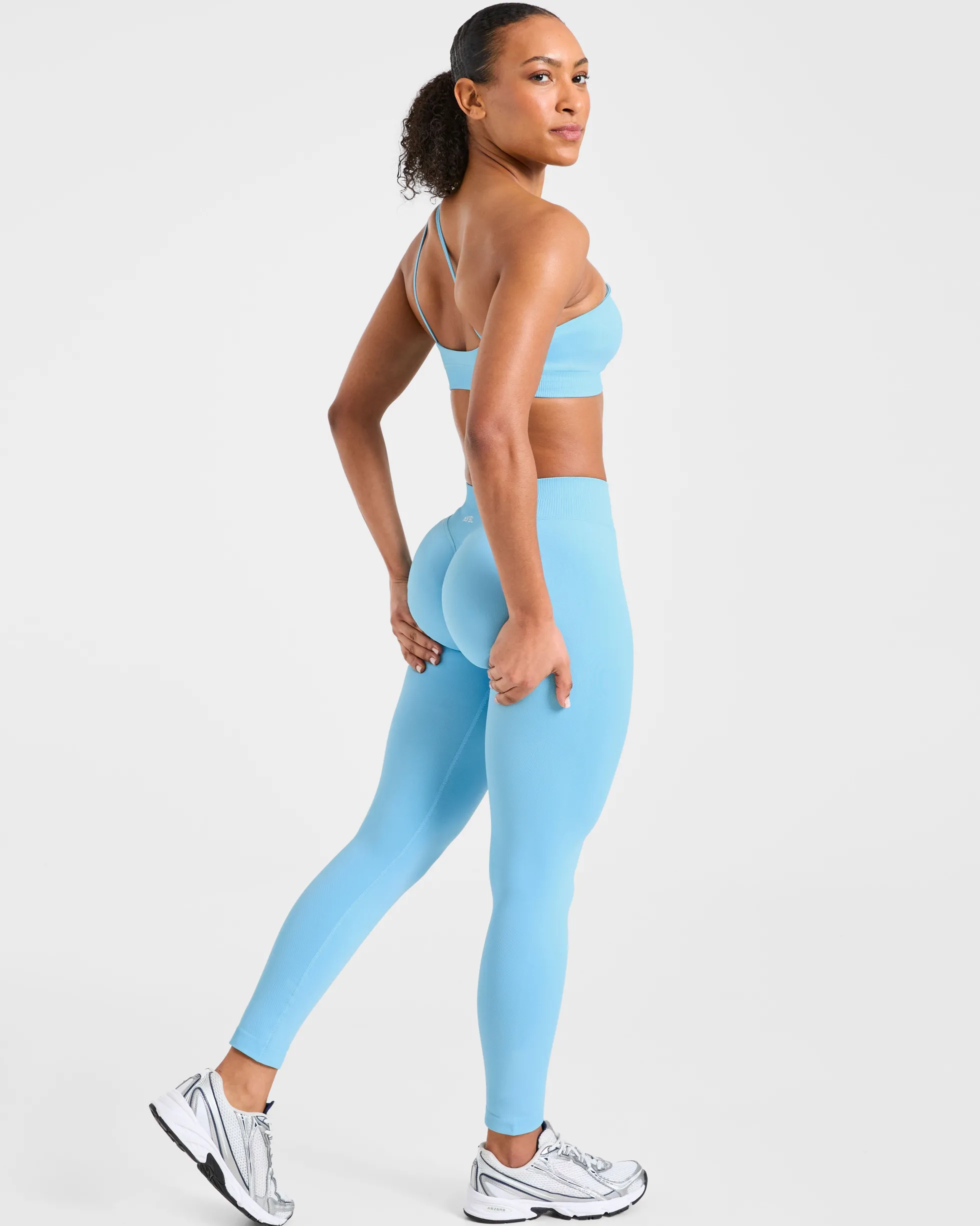 Enhance Seamless One Shoulder Sports Bra