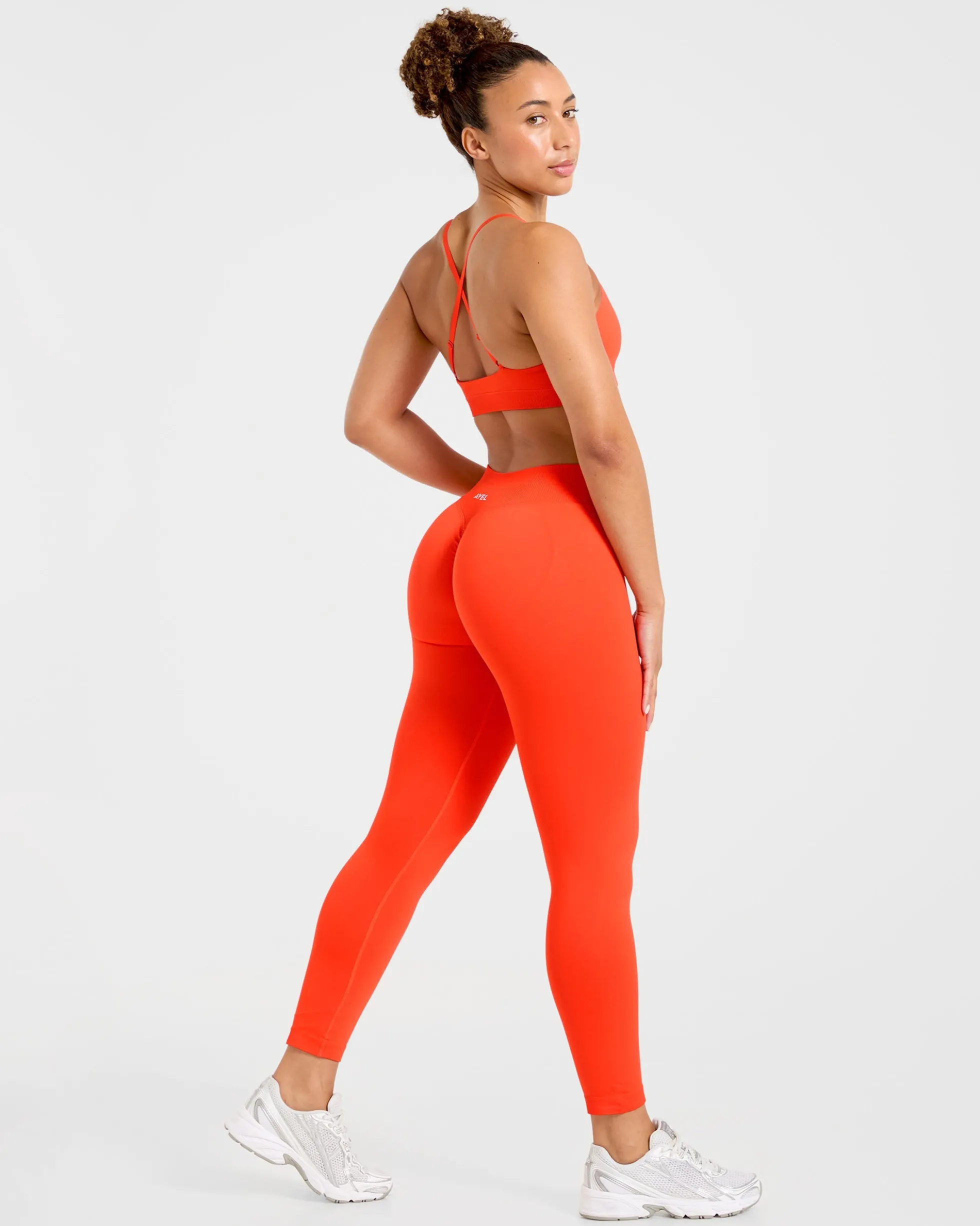 Enhance Seamless Sports Bra