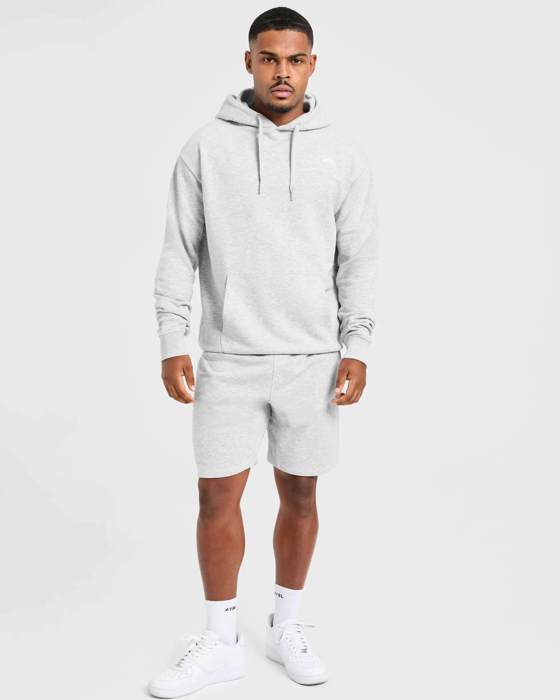 Essential Lightweight 7" Shorts
