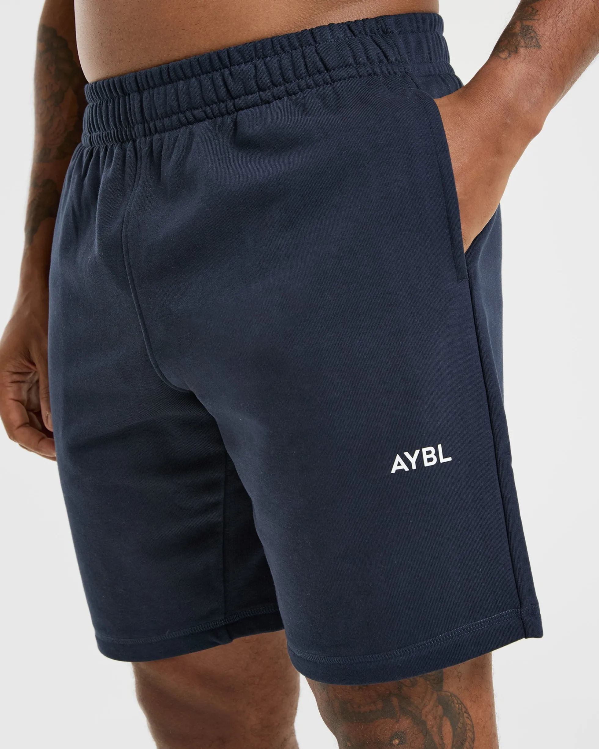 Essential Lightweight 7" Shorts