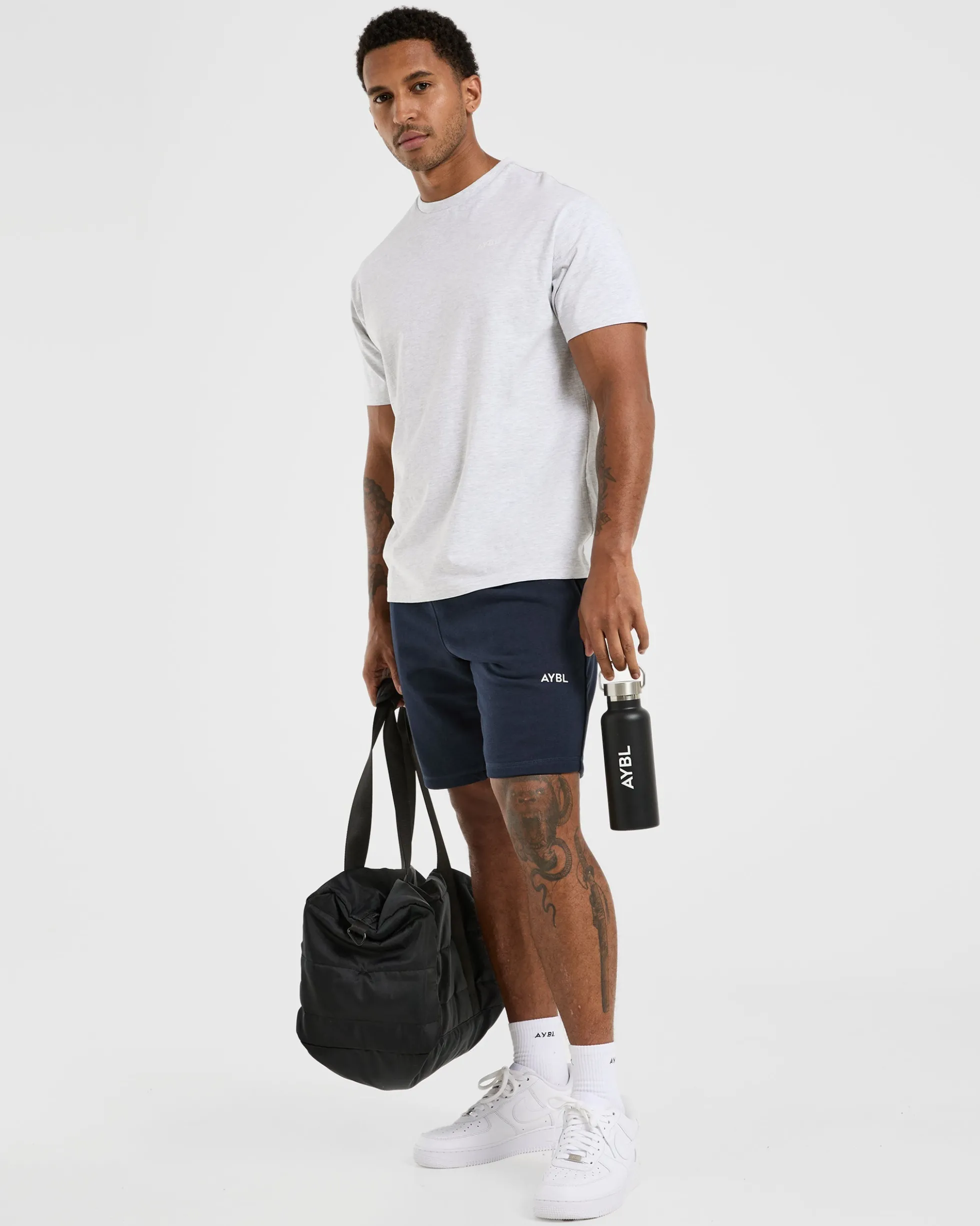 Essential Lightweight 7" Shorts