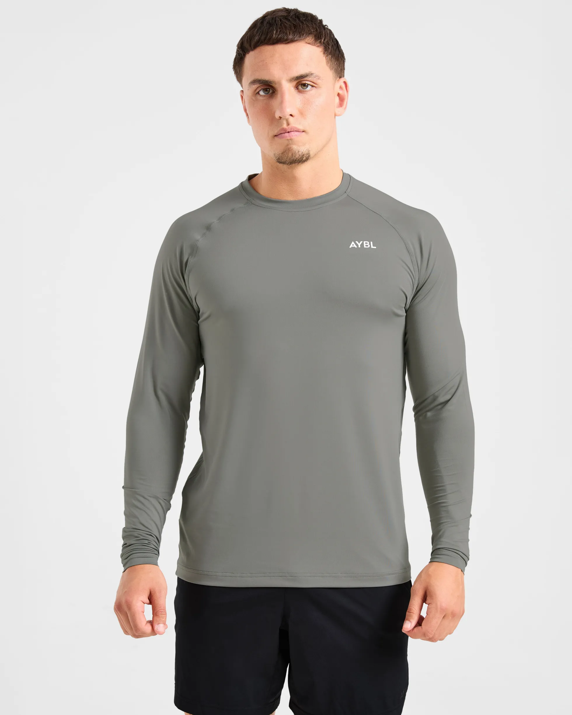 Essential Long Sleeve T Shirt