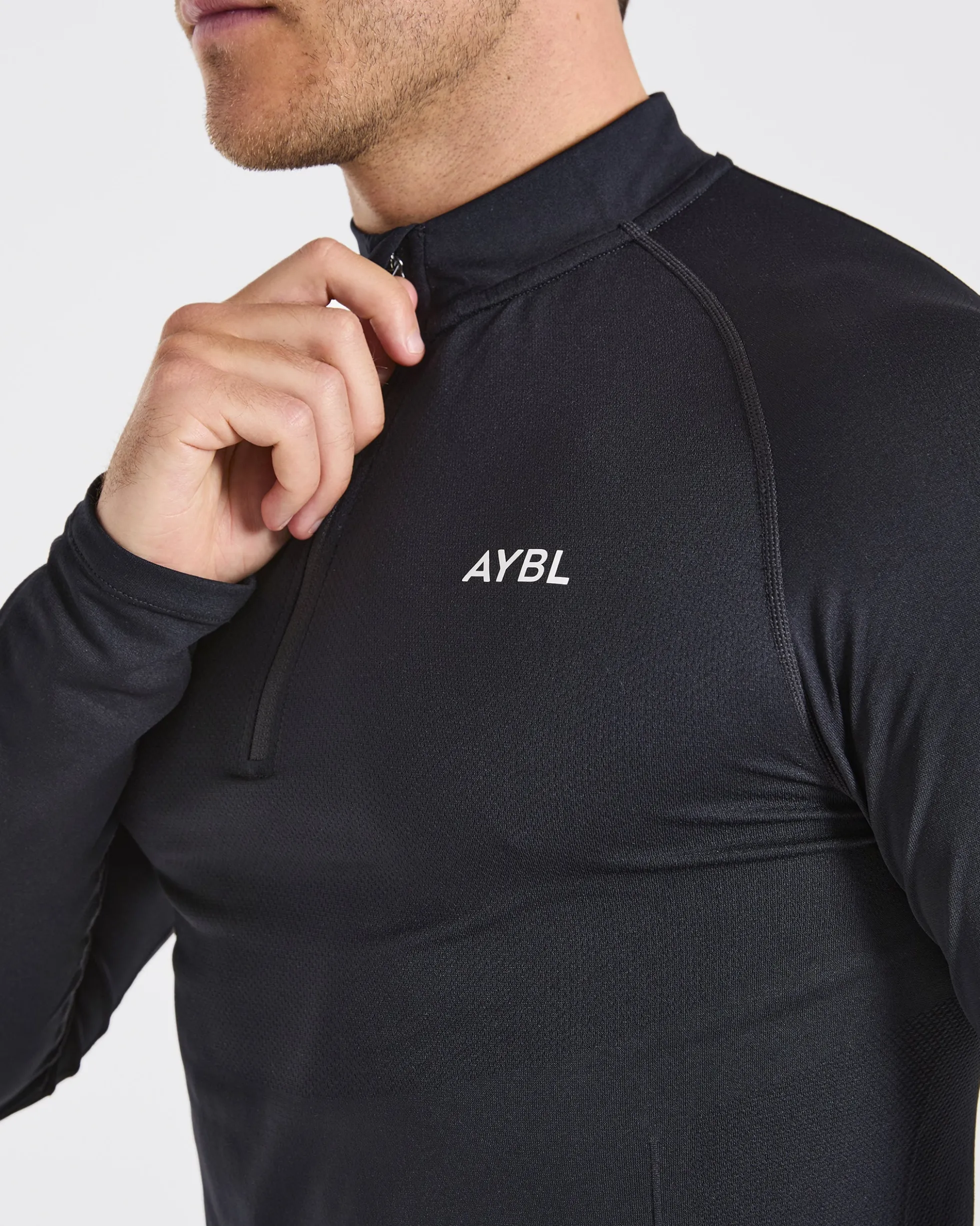 Essential Seamless 1/4 Zip Pullover