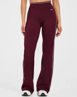 Form Flared Leggings