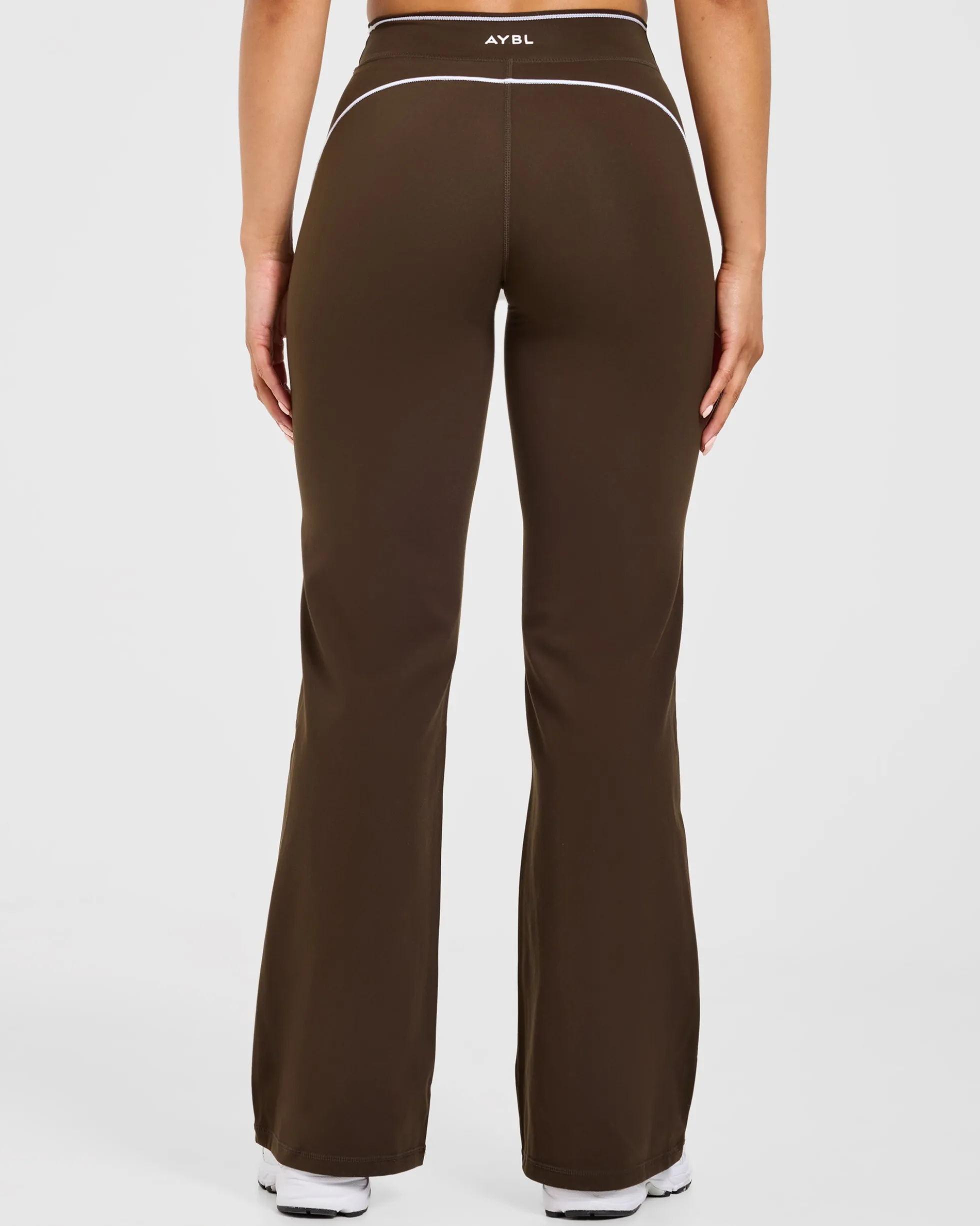 Form Flared Leggings