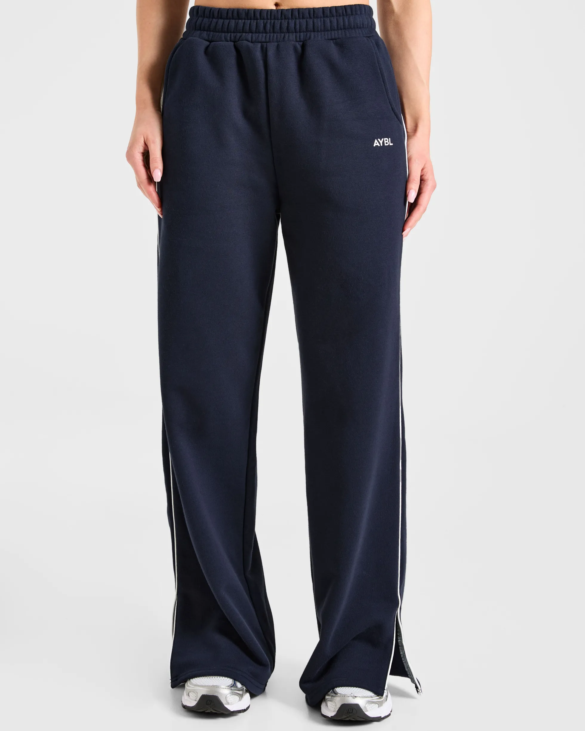 Form Straight Leg Joggers