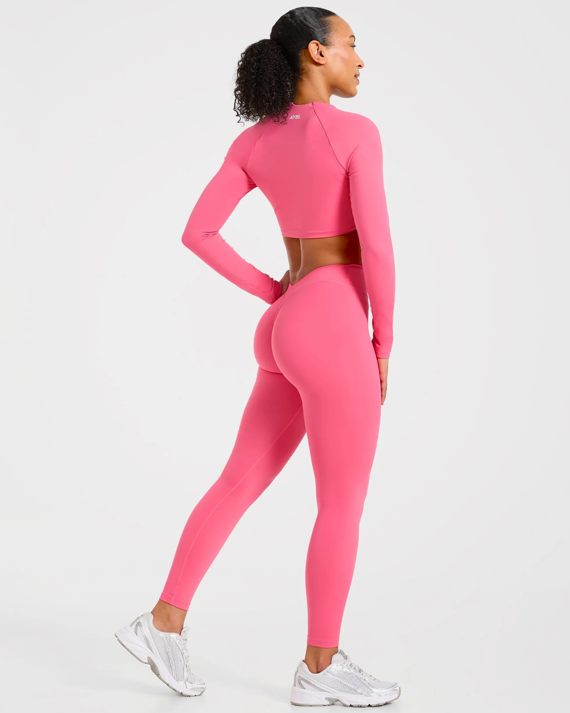 Physique Long Sleeve Crop Top
