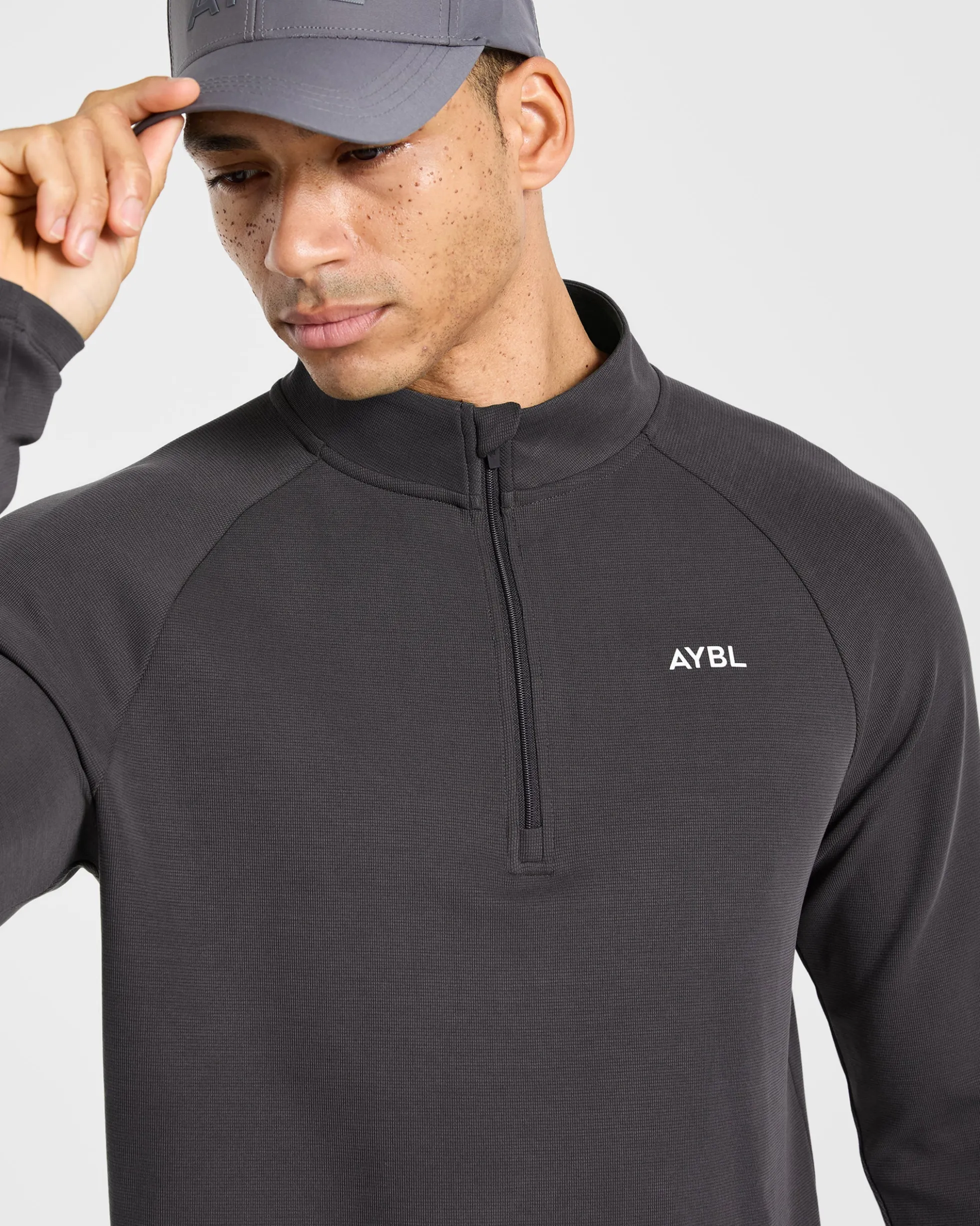 Precision Hybrid 1/4 Zip Pullover