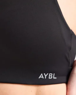 Run Cross Back Sports Bra
