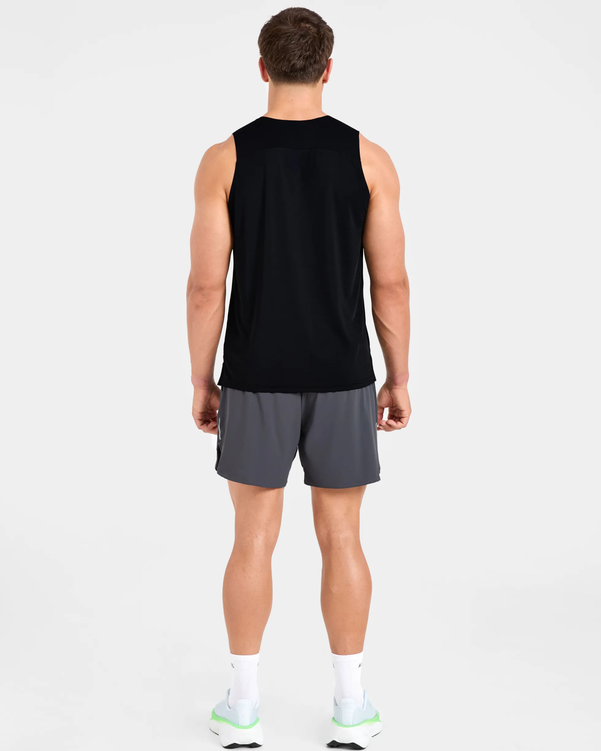 Run Loose Tank