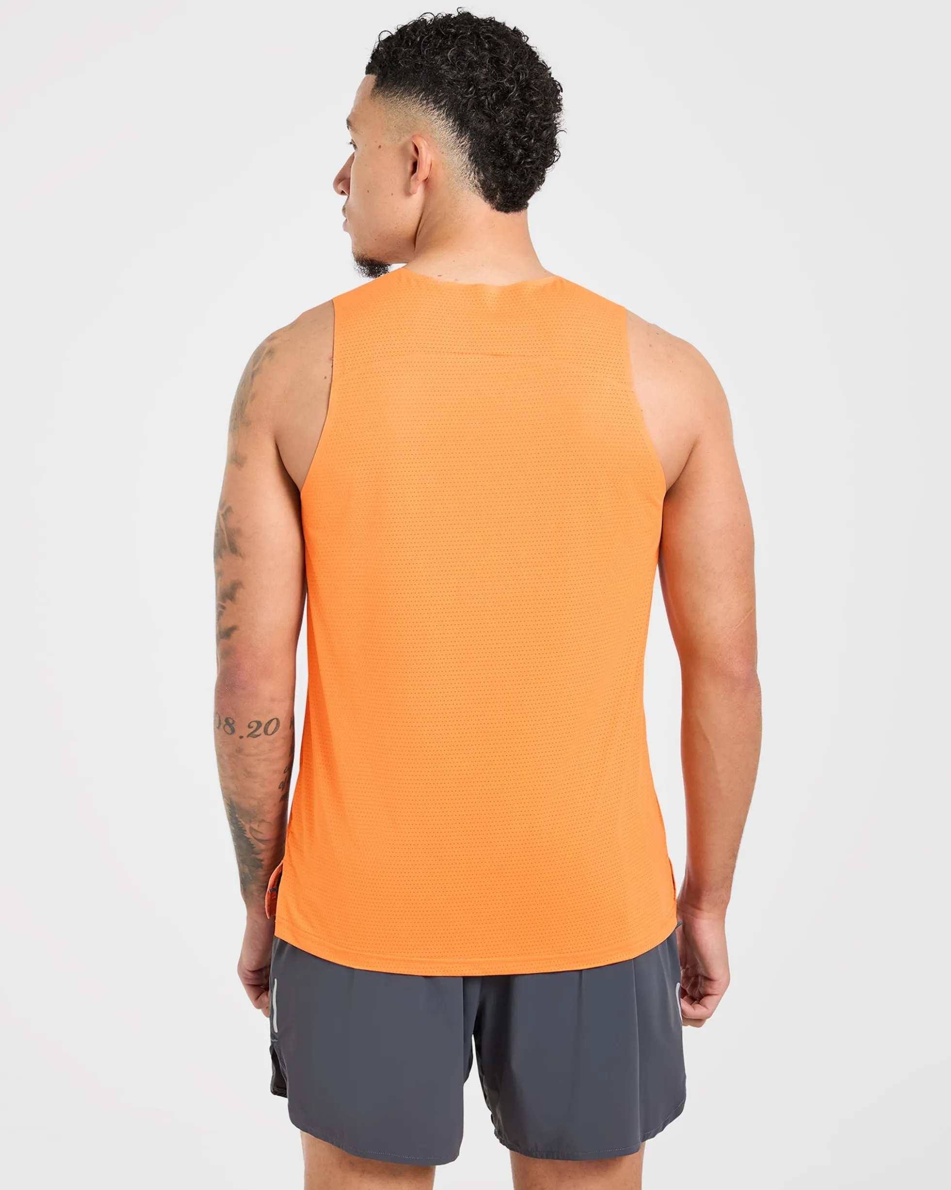 Run Loose Tank