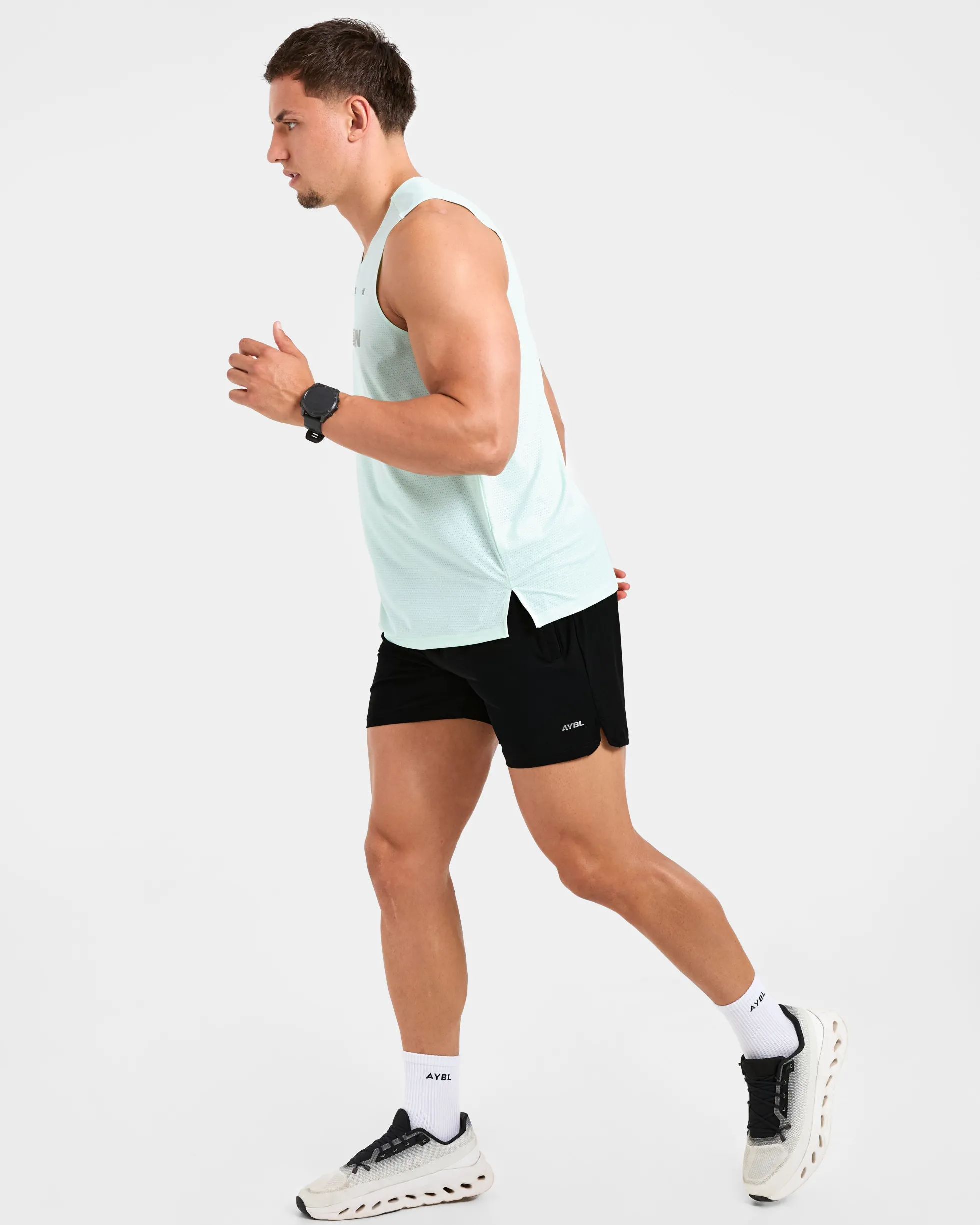 Run Loose Tank