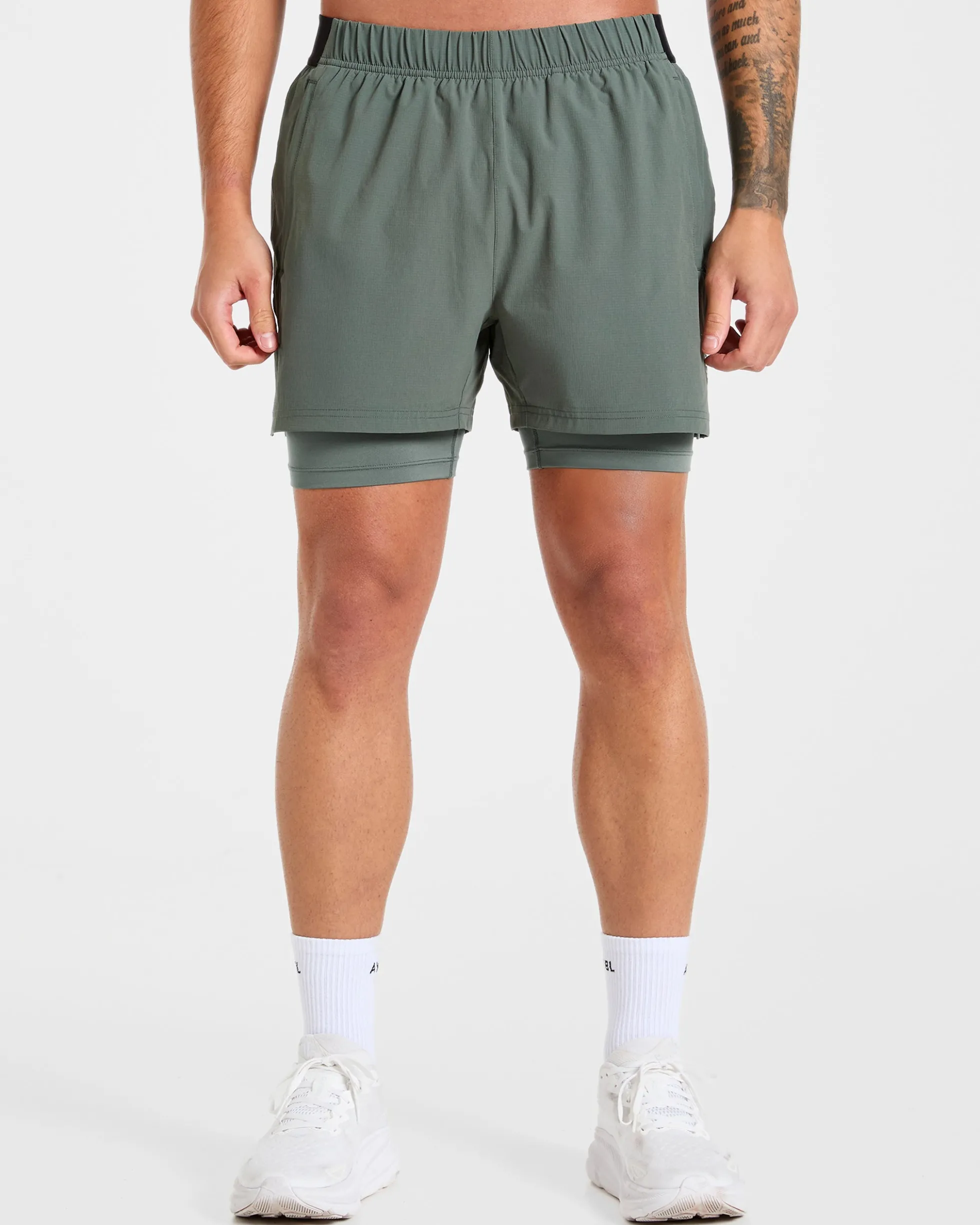 Signature 2 in 1 Shorts
