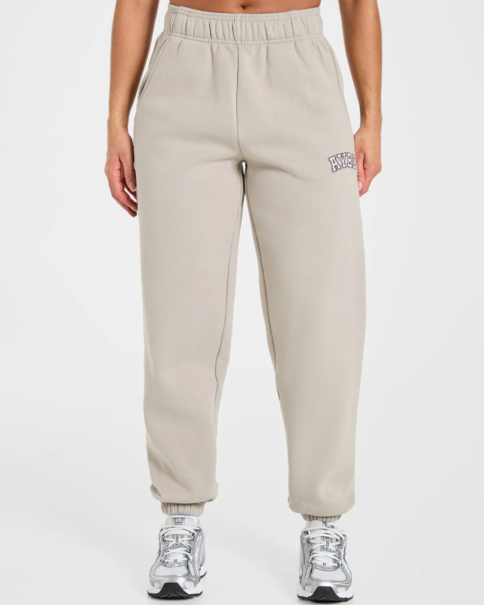 Varsity 2.0 Oversized Joggers